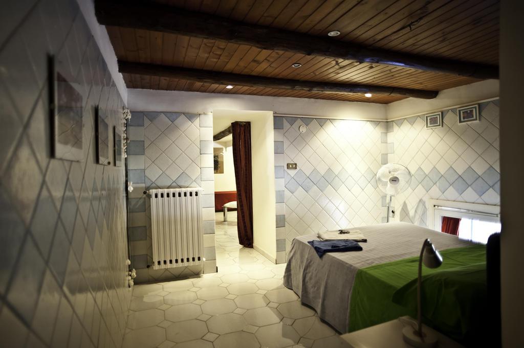Immagineazione B&B Napoli Ruang foto