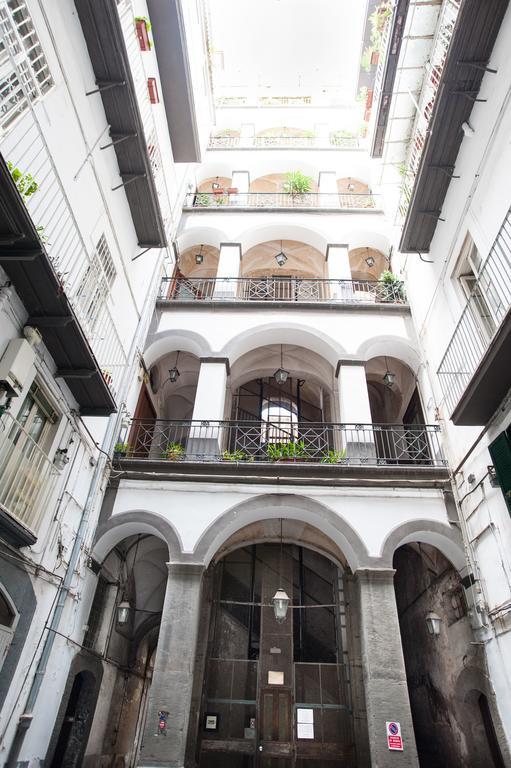 Immagineazione B&B Napoli Bagian luar foto